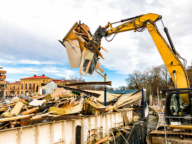 Best Construction Debris Removal  in Murrieta, CA